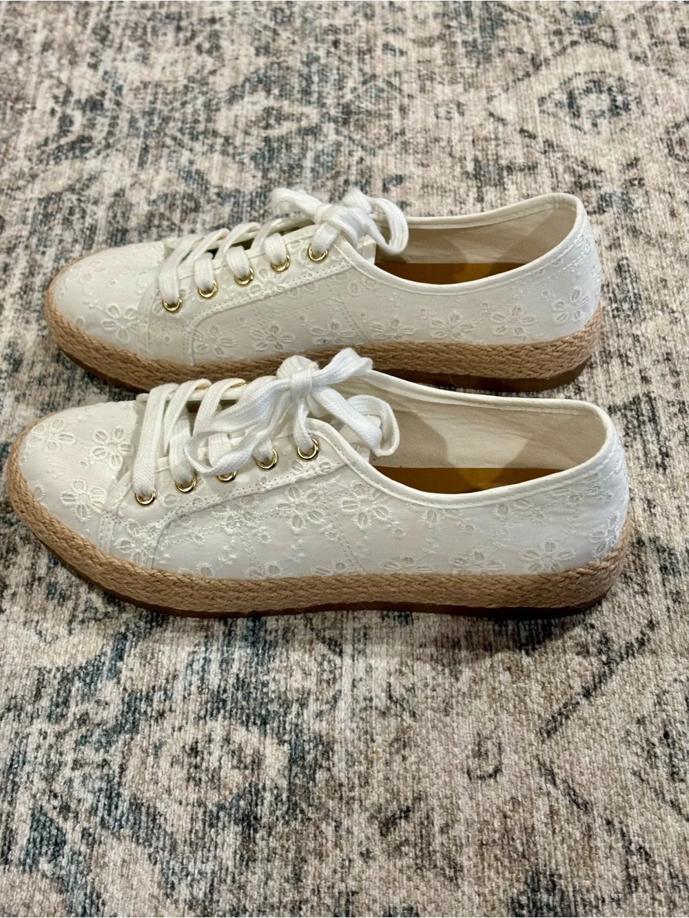 Tommy Bahama White/cream Floral Lace Espadrille Sneakers